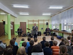 „Niech gra muzyka!”